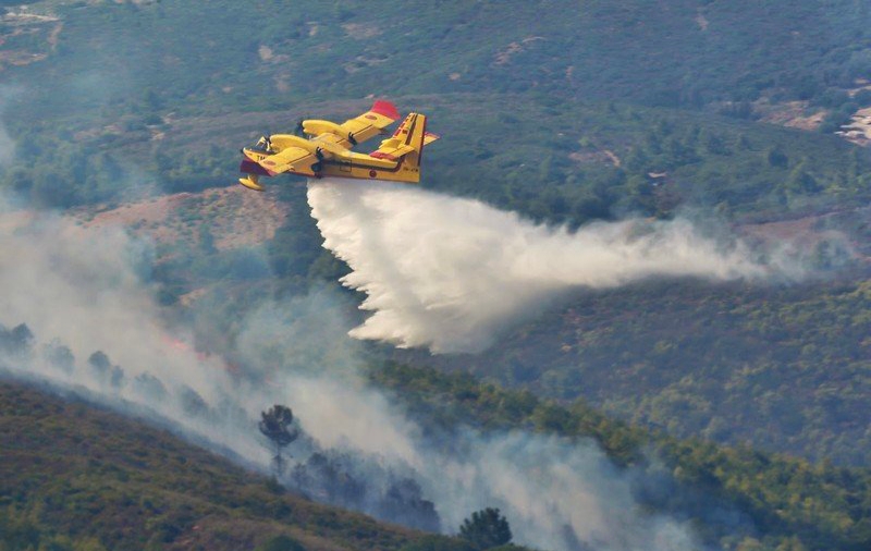 المغرب يعزز أسطوله بطائرات " كنادير" لإطفاء الحرائق