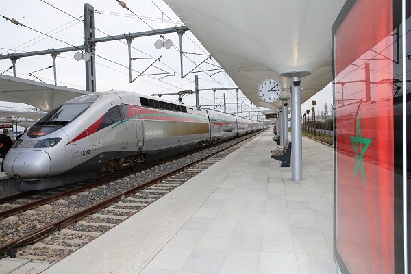 المغرب يقرر توسيع شبكة السكك الحديدية لتشمل 43 مدينة و15 مطارا