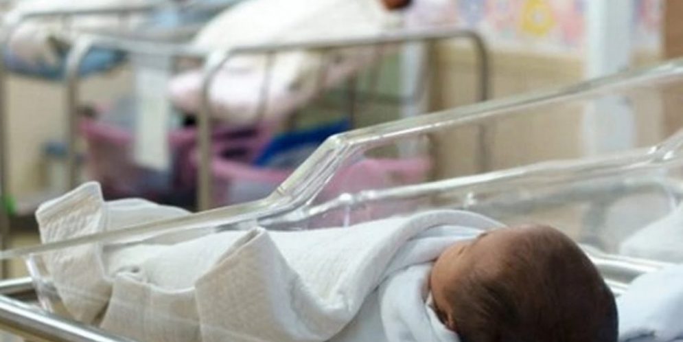 توقيف 30 شخصا متورطين ضمن شبكة للاتجار بالرضع حديثي الولادة