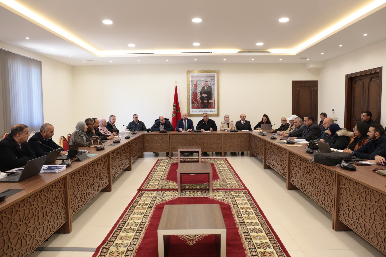 جماعة طنجة تمر إلى السرعة القصوى لتعزيز مراقبة قطاع النظافة وتطلق تطبيقا لتقبل شكاوى المواطنين